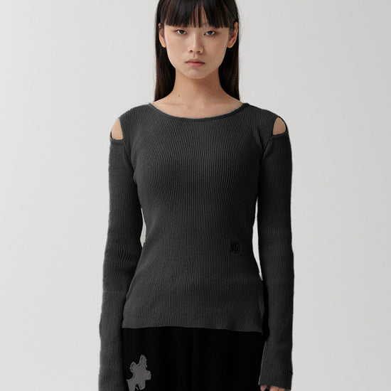 Mahagrid Cut Off Long Sleeve Knit