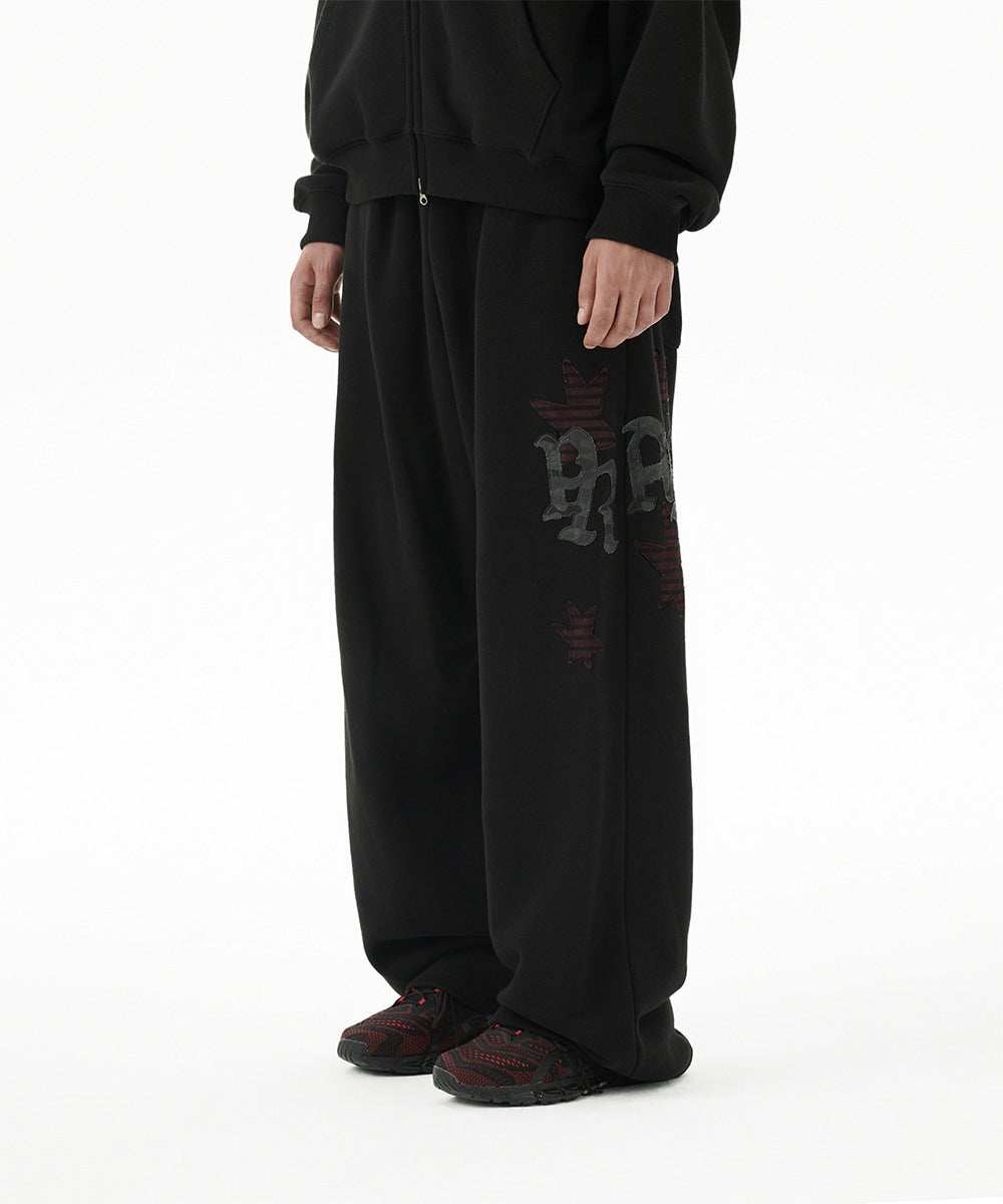 Mahagrid PRAY APPLIQUE SWEAT PANT