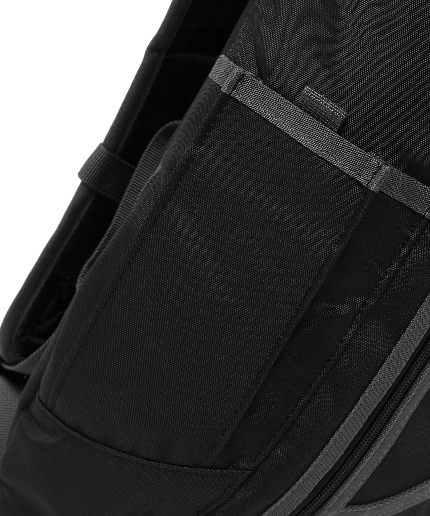 Nice Ghost Club NGC SLING BAG [BLACK]
