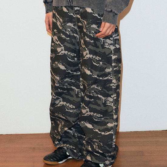 Mahagrid Tiger Camo Wide Pants [Khaki]