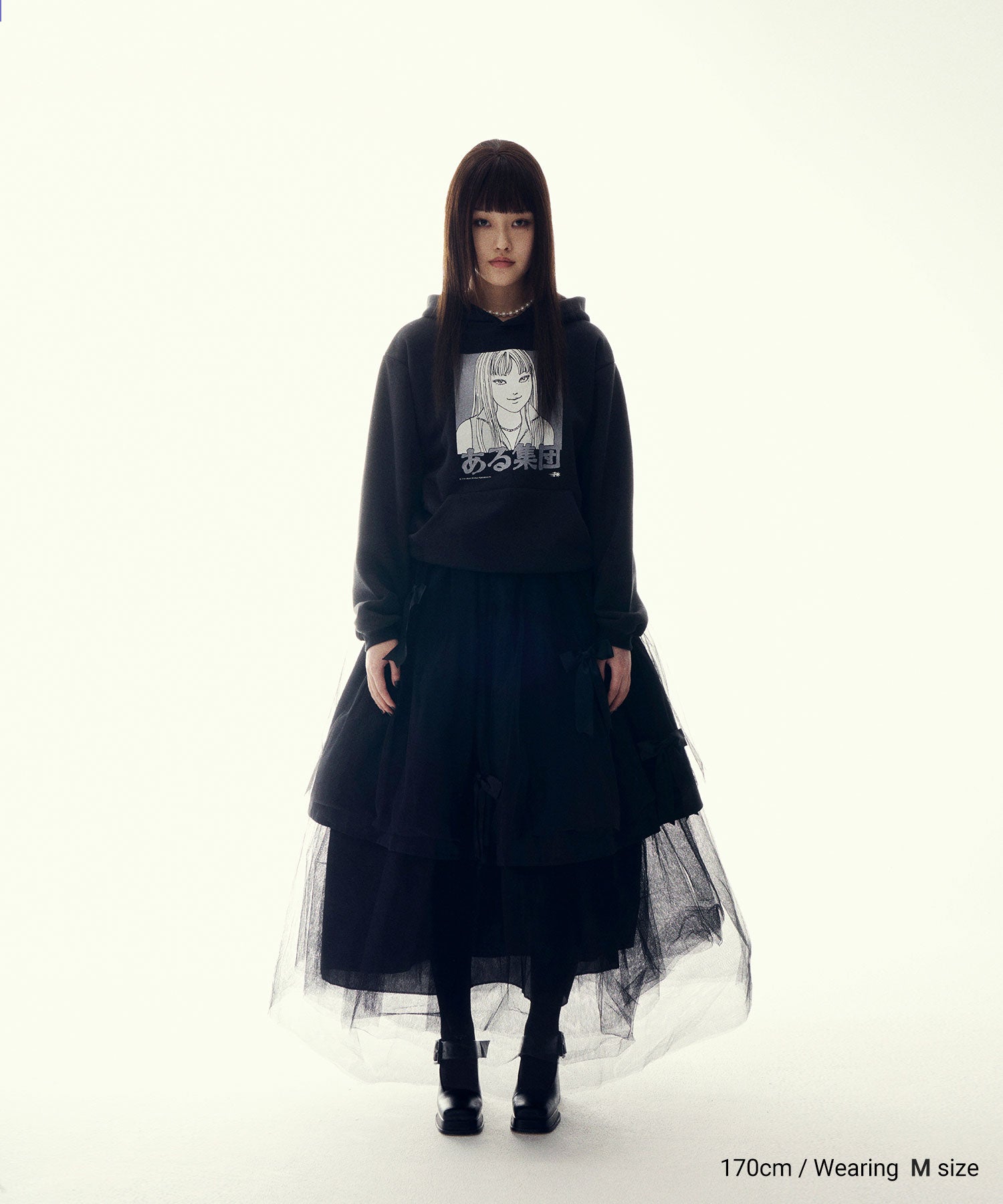 Nice Ghost Club Junji Ito Maniac Tomie Glitter Hoodie [Black]