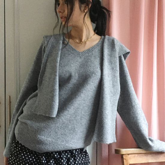 Bitter Cells [SET] Essential V Neck Knit & Shawl