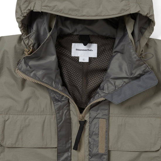 thisisneverthat 2L Fishing Jacket