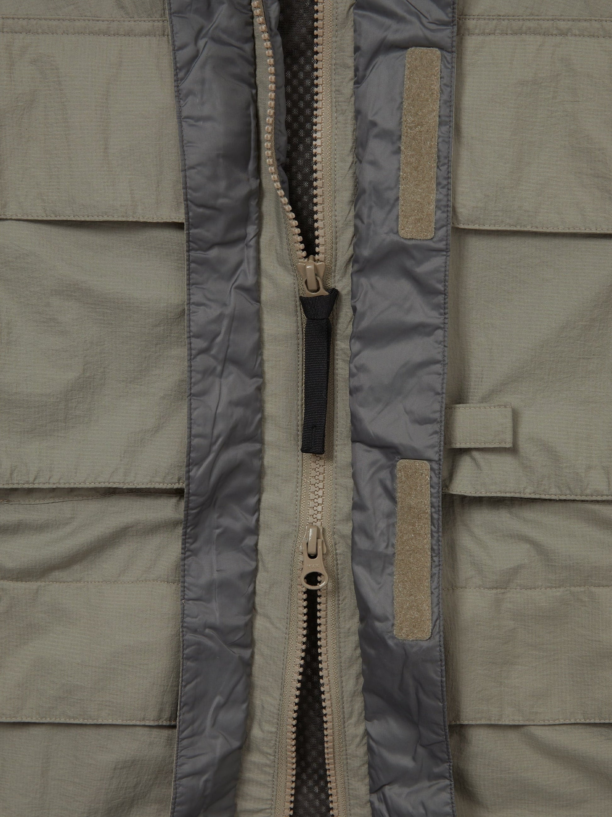 thisisneverthat 2L Fishing Jacket