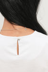 General Idea WOMAN Shoulder Padded Twist T-Shirt