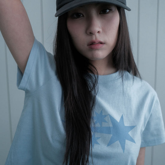 Nice Ghost Club 3 Stars Symbol Crop Slim Tee