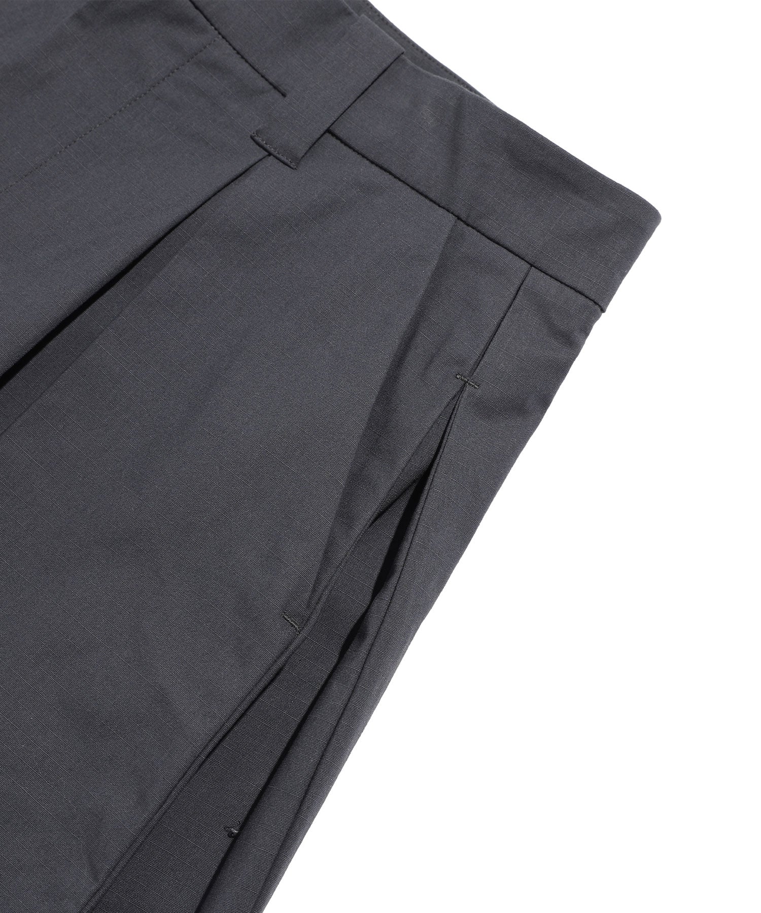 Nice Ghost Club Double Pleats Shorts