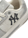 MLB CHUNKY LINER EMBO MONOGRAM