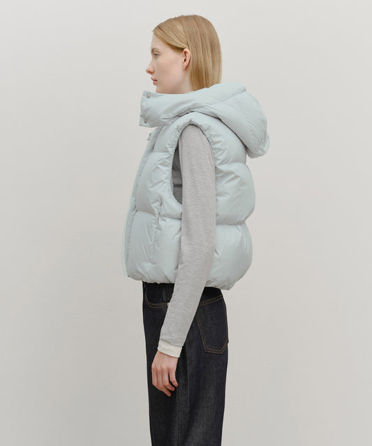 Marithé François Girbaud W Circle Logo Crop Hooded Down Vest Mint Gray