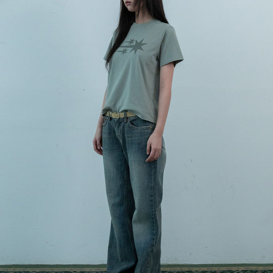 Nice Ghost Club 3 Stars Symbol Crop Slim Tee