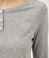 Marithé François Girbaud W SMALL CLASSIC LOGO HENLEY NECK 3/4 SLEEVE TEE ivory