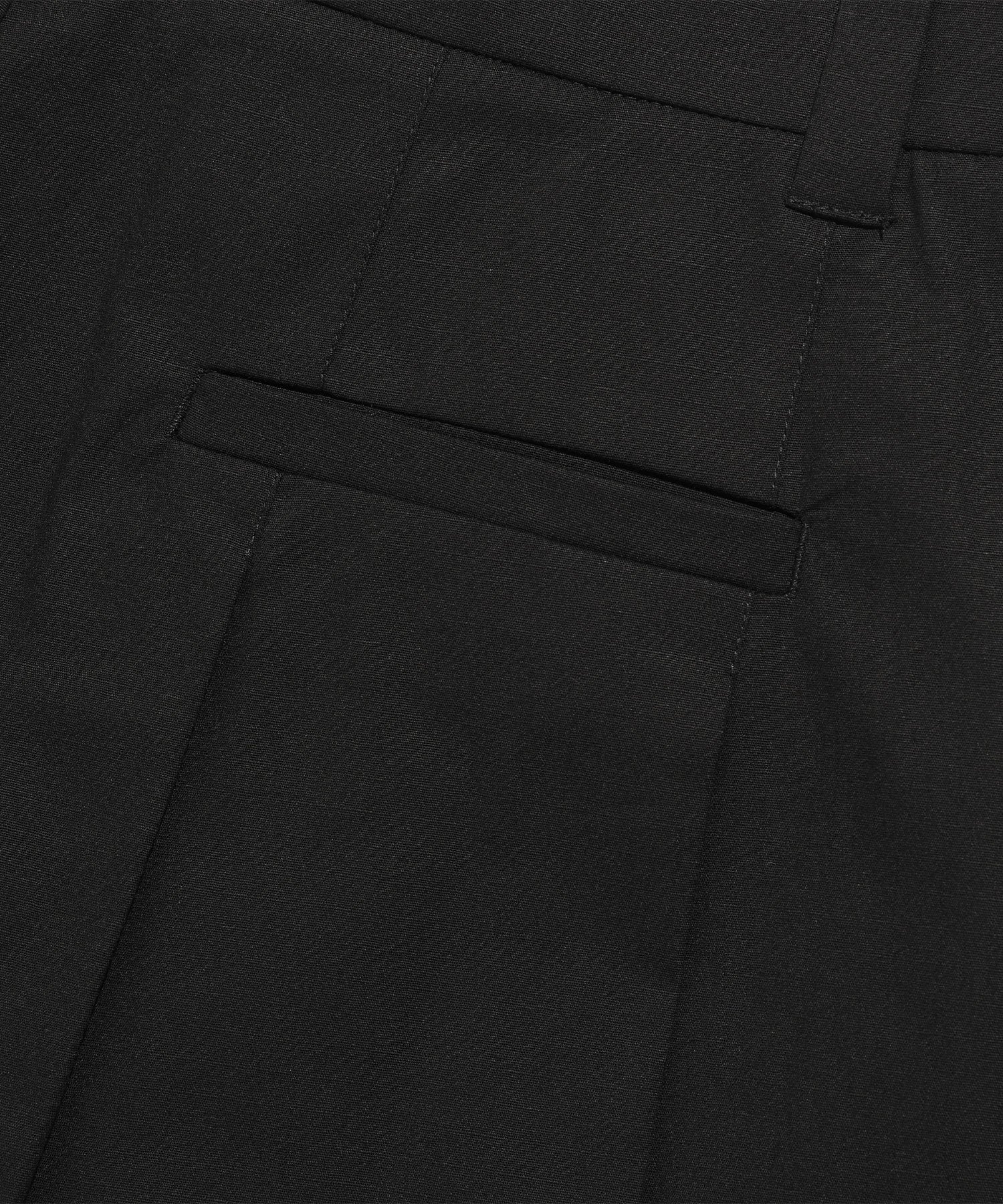 Nice Ghost Club Double Pleats Shorts