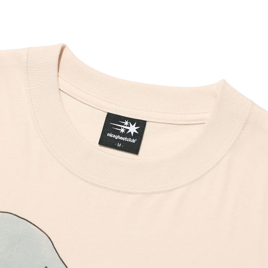 Nice Ghost Club Girl Blowing Symbol Big Tee [Beige]