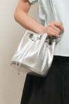 General Idea WOMAN Crackle Faux Leather Bucket Bag [SILVER]