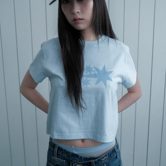 Nice Ghost Club 3 Stars Symbol Crop Slim Tee