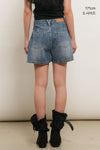 General Idea WOMAN One-Tuck Wide Denim Shorts