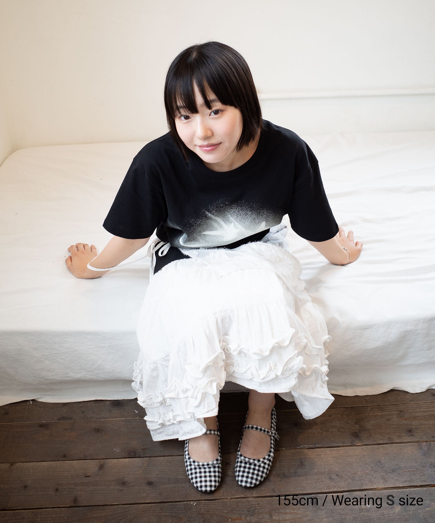 Nice Ghost Club Moving Symbol Tee