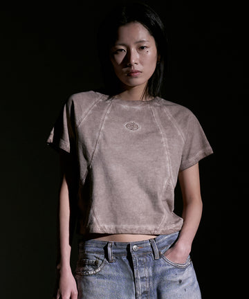 Mahagrid Curved Seam Crop Tee