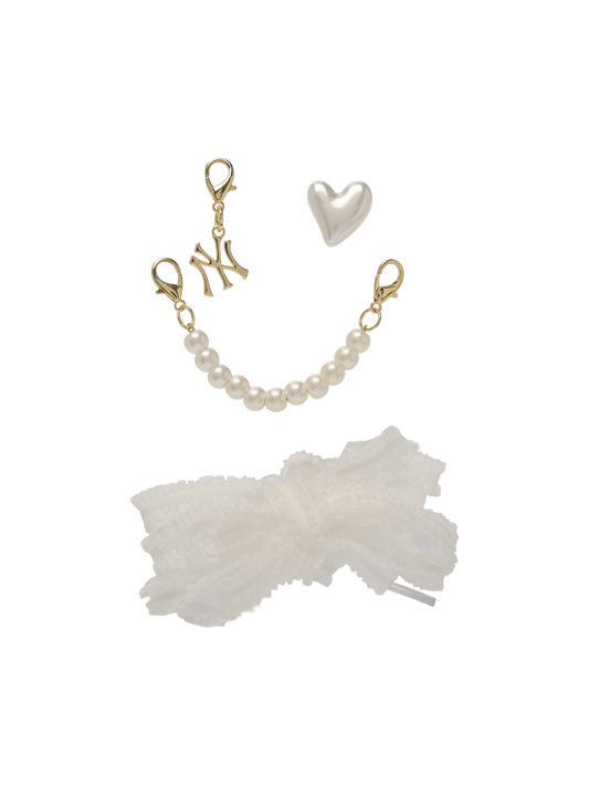 MLB TEAM LOGO HEART PEARL SHOELACE SET