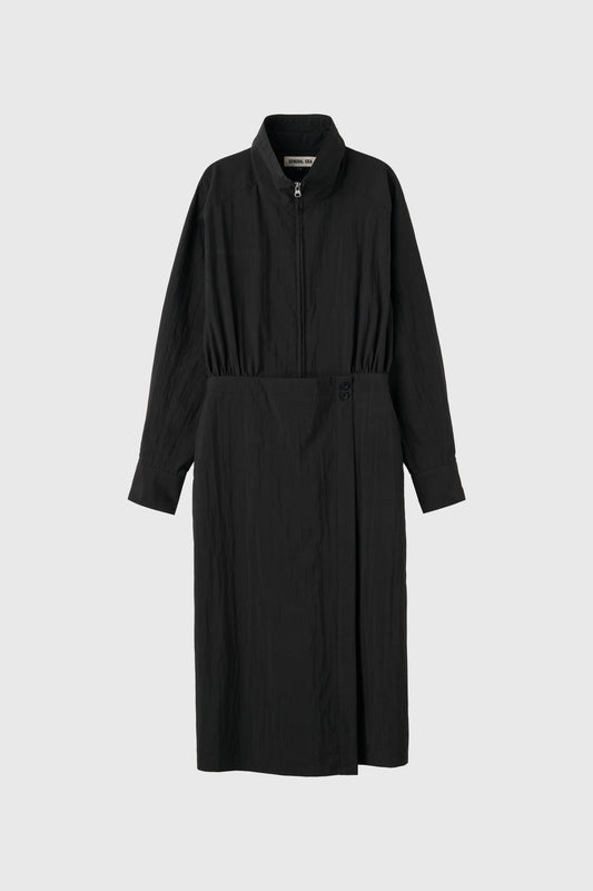 General Idea WOMAN High-Neck Zip-Up Wrap Dress [BLACK]