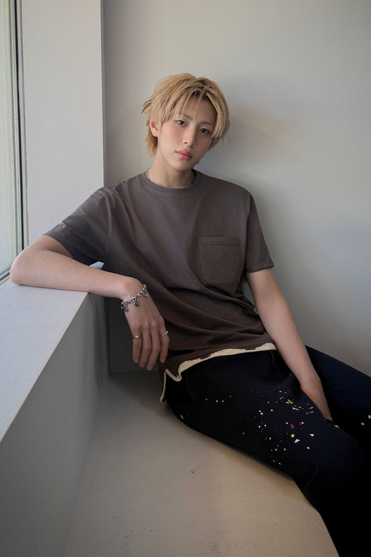 General Idea UNISEX Hand Knit Layered T-Shirt [CHARCOAL]