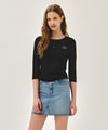 Marithé François Girbaud W SMALL CLASSIC LOGO HENLEY NECK 3/4 SLEEVE TEE ivory