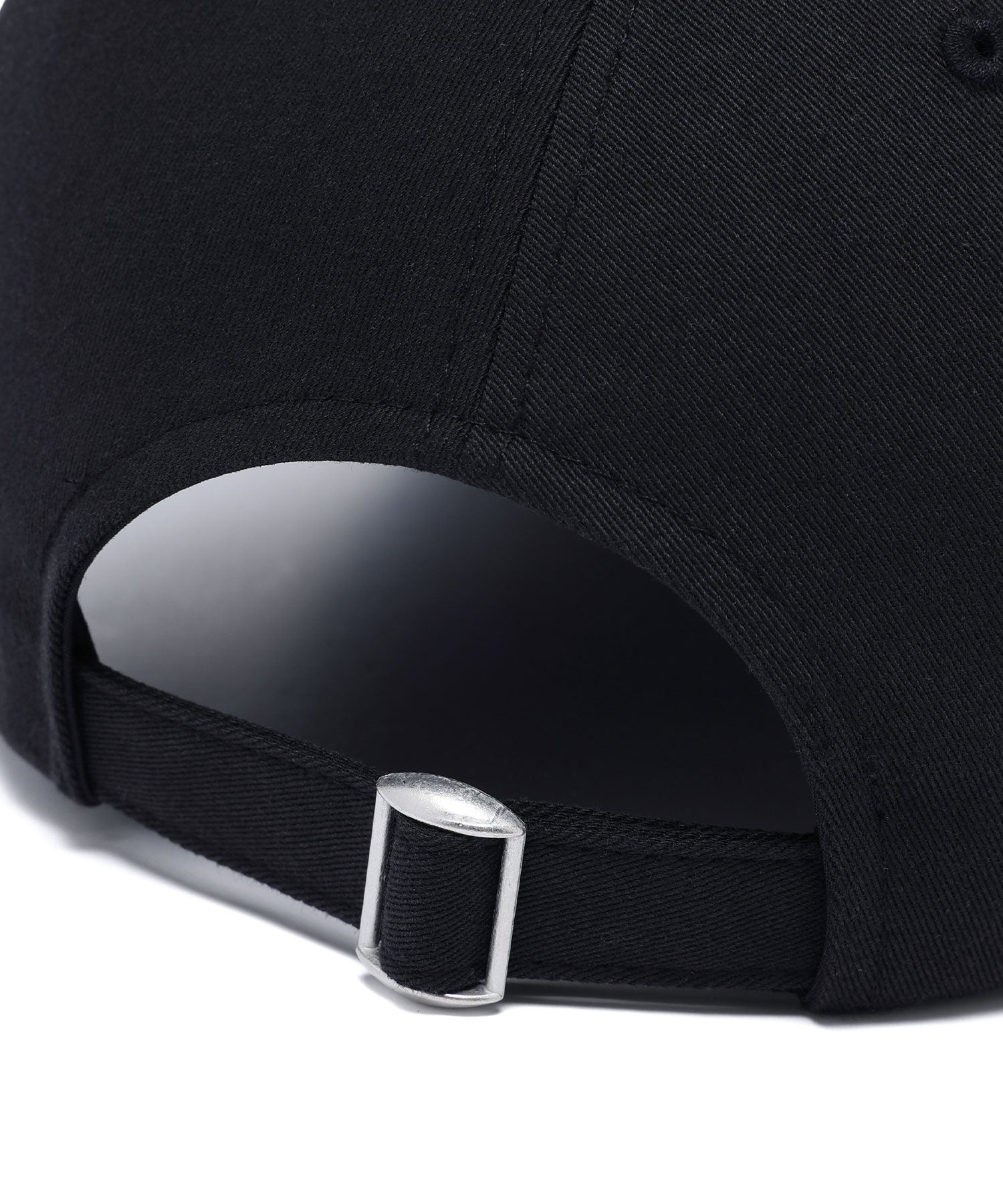 Nice Ghost Club Head Symbol Cap