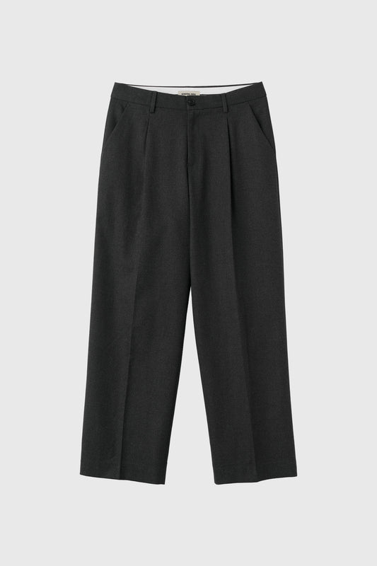 General Idea MAN One-Tuck Wide Fleece Slacks [CHARCOAL]