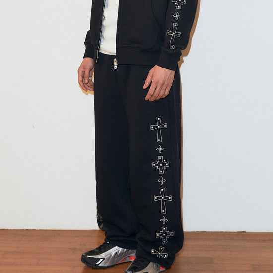Mahagrid Cross Stud Sweatpant