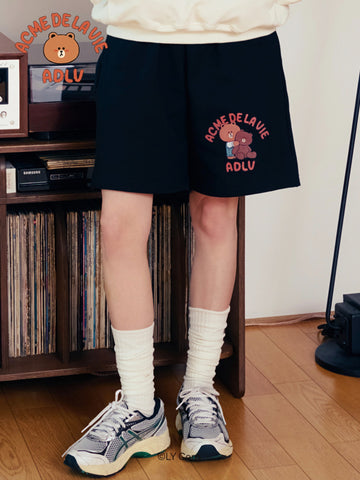 ADLV Bear Doll Hug Brown Line Friends Short Pants