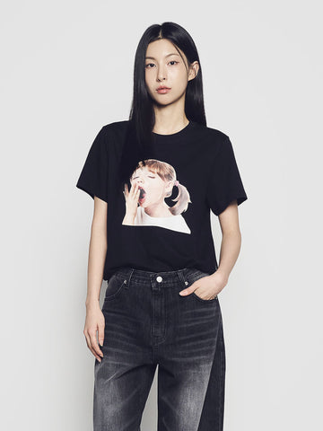 ADLV Woman ADLV Baby Face Yawn Short Sleeve T-Shirt