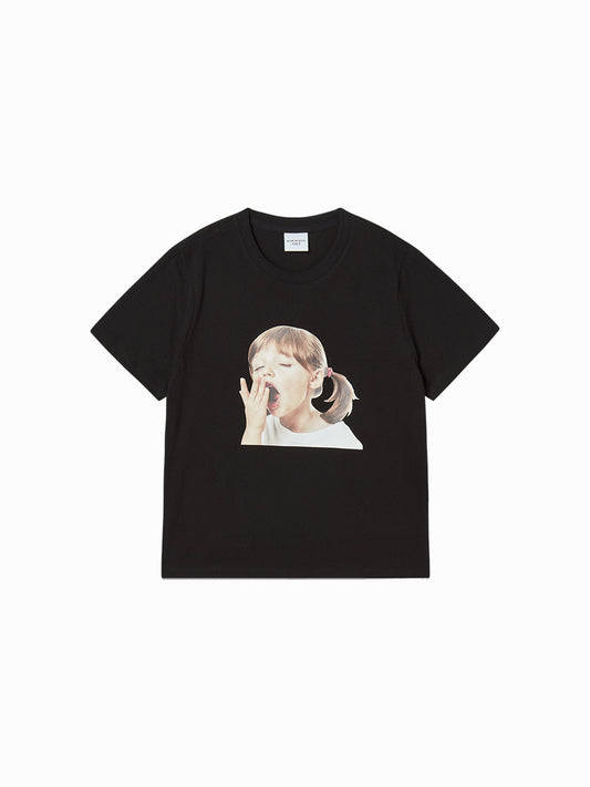 ADLV Woman ADLV Baby Face Yawn Short Sleeve T-Shirt