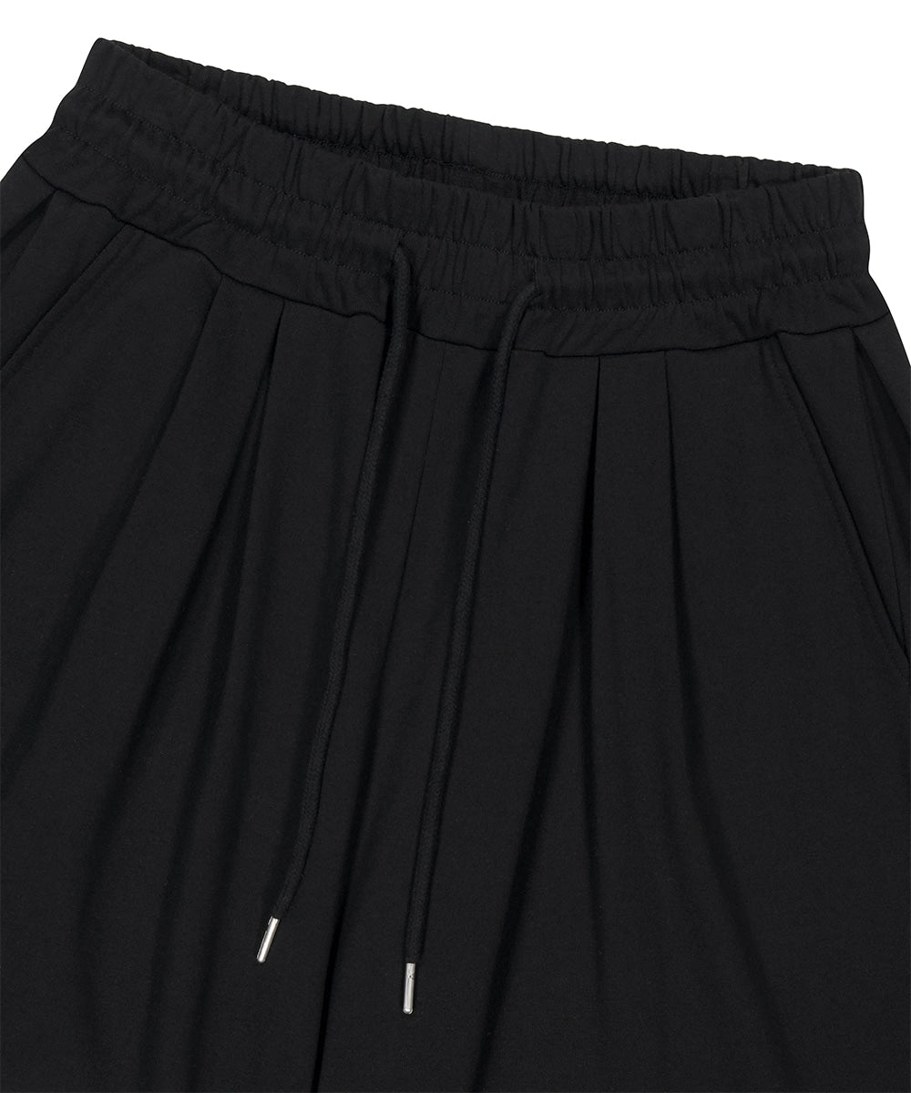 Mahagrid Gothic Three Tuck Sweat Shorts