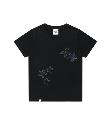 Cavish COZY STAR APPLIQUE SS TEE [BLACK]