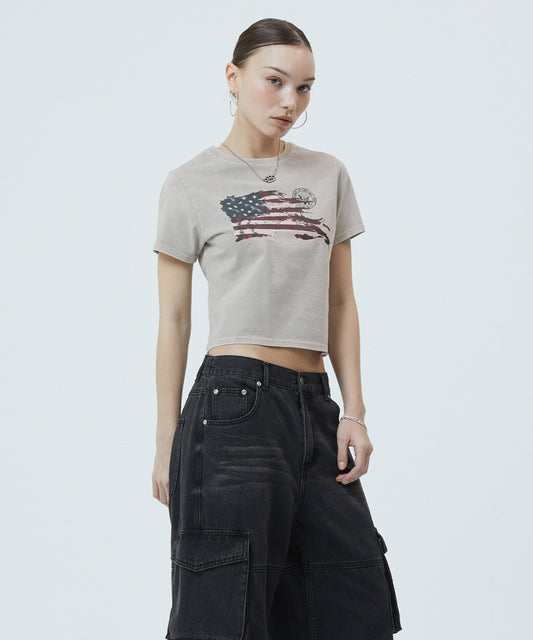 Mahagrid Washed Flag Crop Tee in Beige