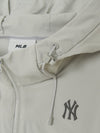 MLB Women's Gorpcore Slim Fit Windbreaker