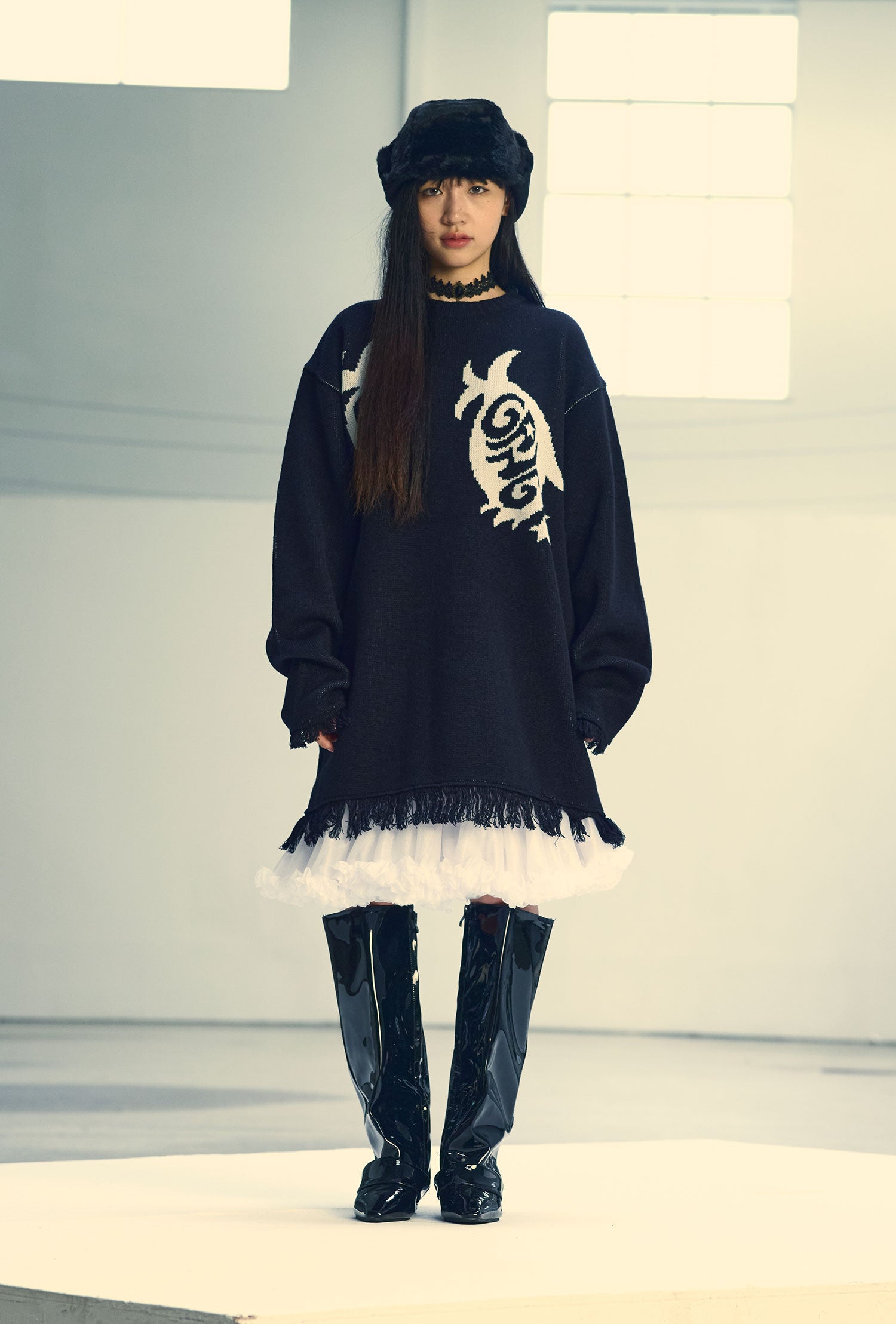 Nice Ghost Club Girl Gang Eyes Fringed Knit