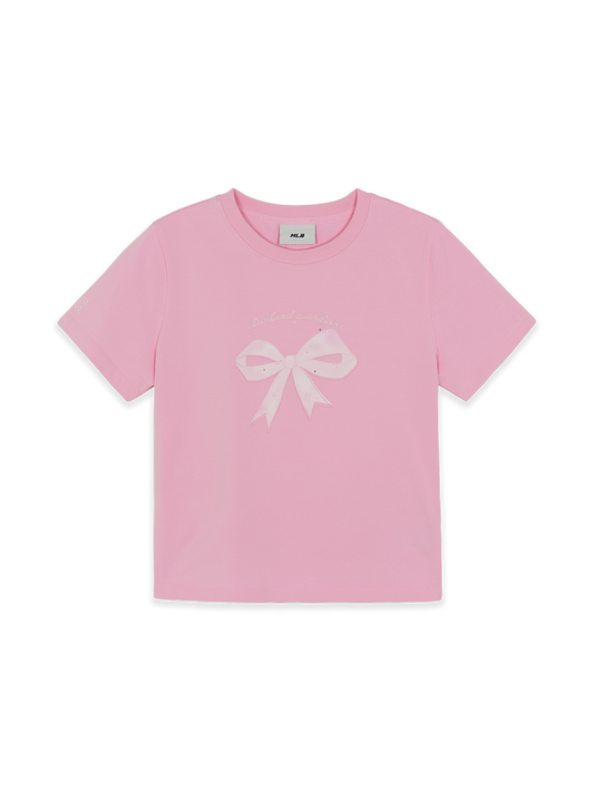MLB Women's Bow Tie Graphic Slim Semi Crop T-Shirts