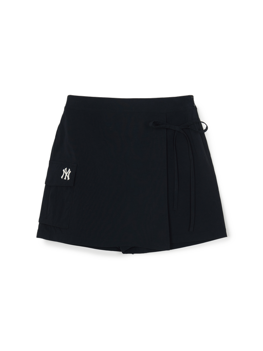 MLB Women's Gorpcore Cotton Touch Ribbon Cargo Skort