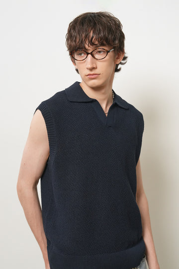 General Idea MAN Open Collar Knit Vest