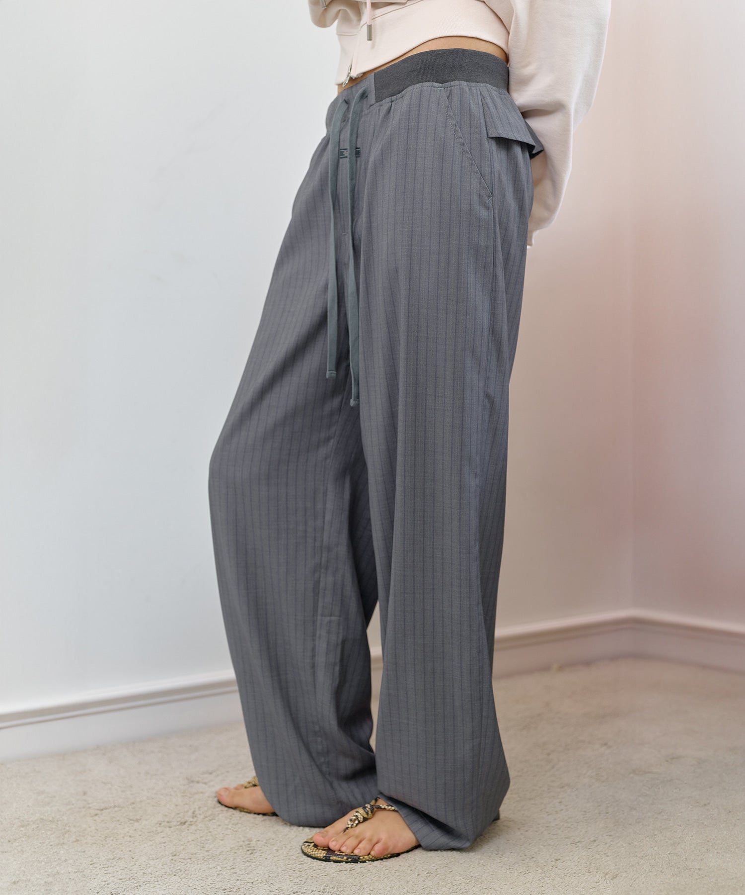 Bitter Cells Pinstripe Wide Banding Slacks