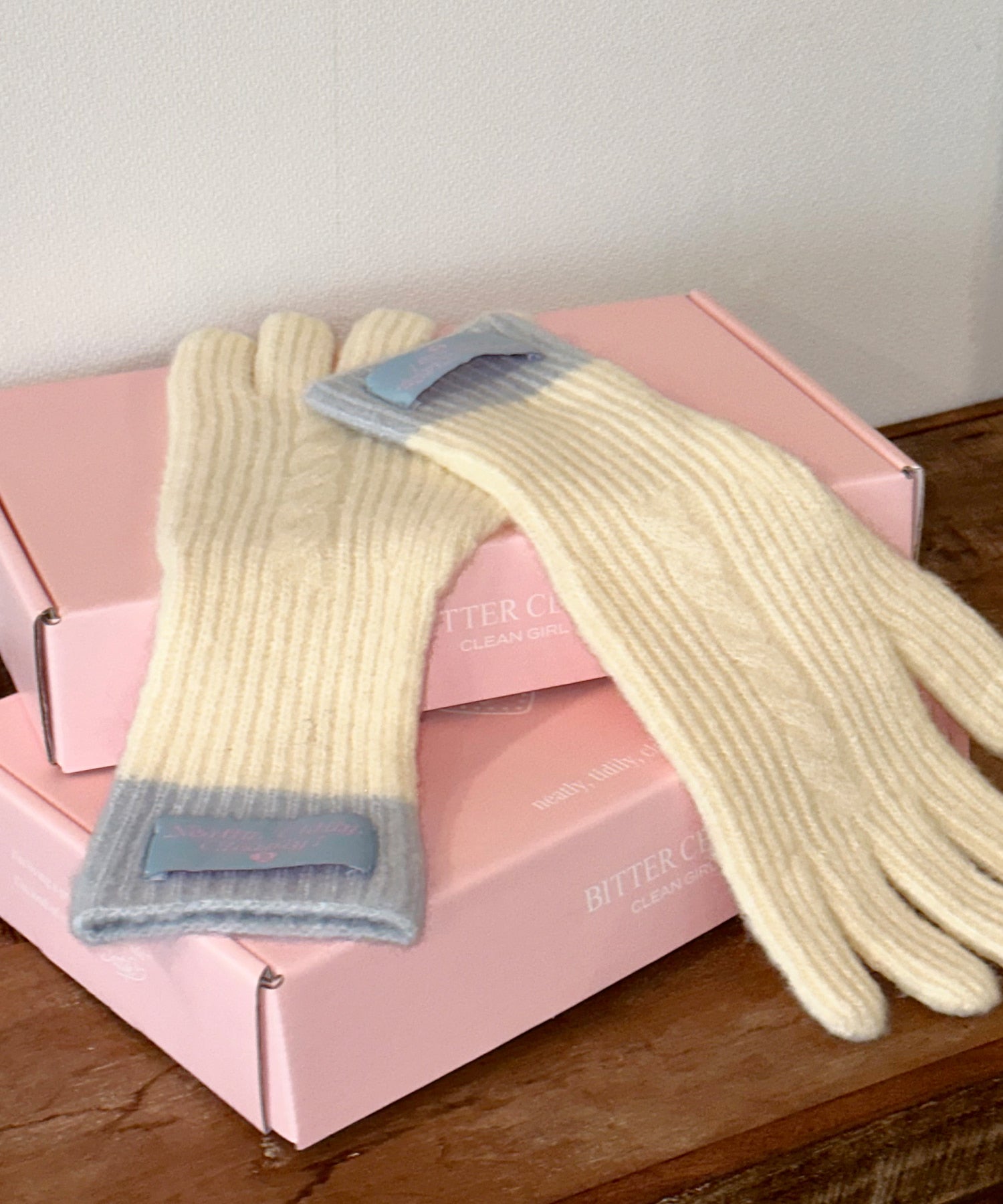 Bitter Cells C.G Gloves - 5 Colors