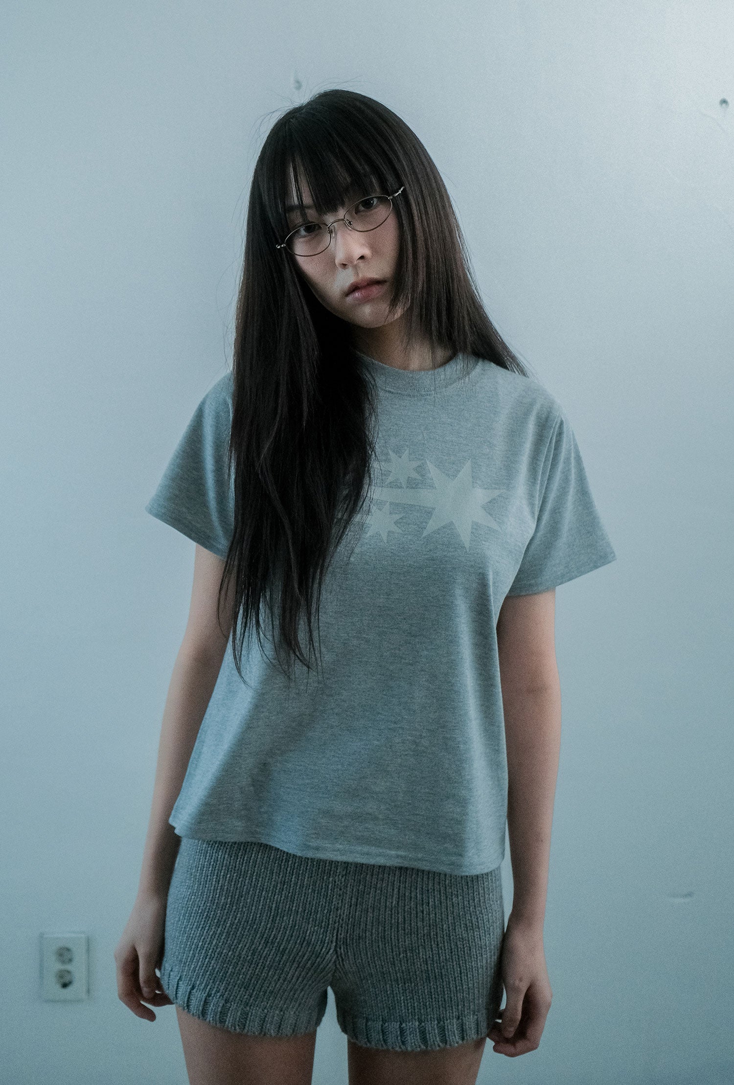 Nice Ghost Club 3 Stars Symbol Crop Slim Tee