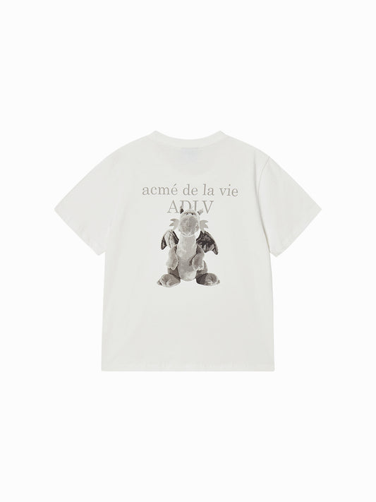 ADLV Woman Fuzzy Dragon Artwork Short Sleeve T-Shirt