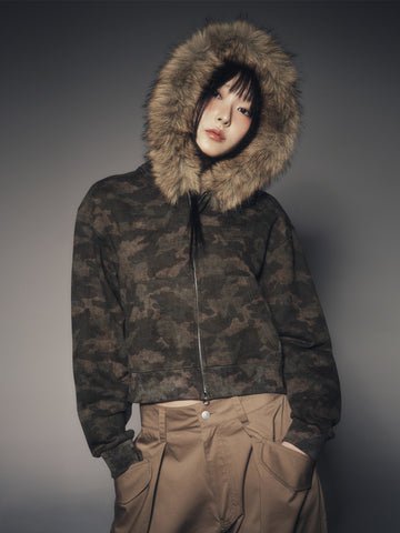 ADLV Woman Camo Fur Crop Hoodie Zip Up