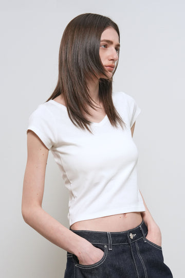 General Idea WOMAN Daily Short Sleeve V-Neck T-Shirt