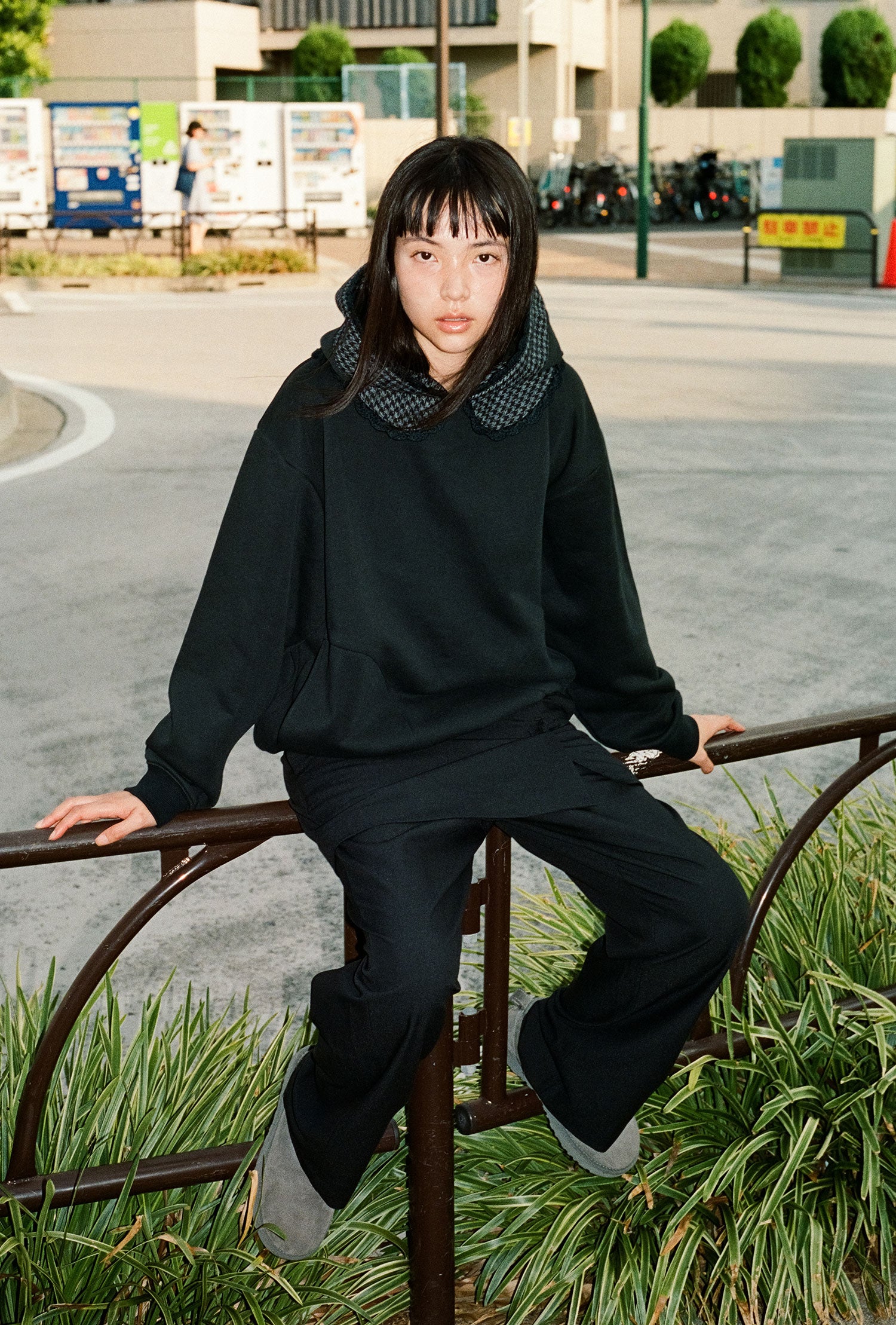 Nice Ghost Club FFATS Round Collar Hoodie [Black]