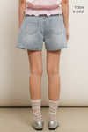 General Idea WOMAN One-Tuck Wide Denim Shorts