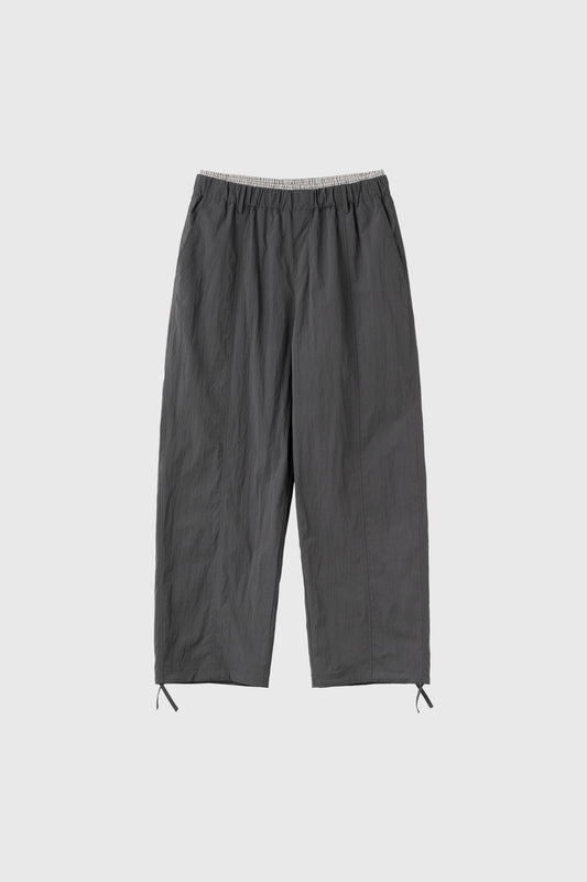 General Idea WOMAN Layered Nylon Banding Pants