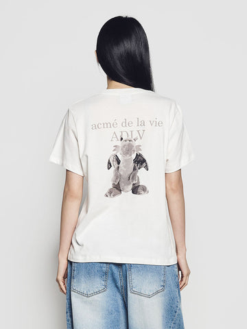 ADLV Woman Fuzzy Dragon Artwork Short Sleeve T-Shirt